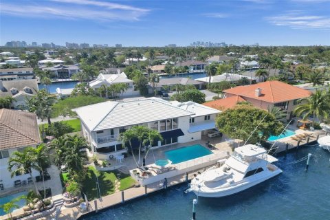 Villa ou maison à Fort Lauderdale, Floride 5 chambres, 363.25 m2 № 2146400