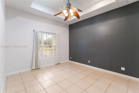 Casa en venta en LaBelle, Florida, 3 dormitorios, 149.11 m2 № 1987794 - foto 8