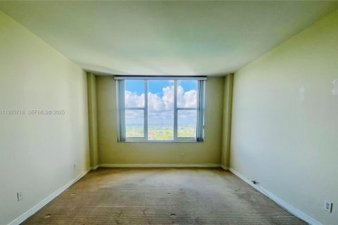 Copropriété à louer à Miami Beach, Floride: 2 chambres, 110.55 m2 № 1984091 - photo 7