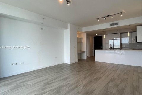 Купить кондоминиум в Майами, Флорида 1 спальня, 76.09м2, № 2067743 - фото 10