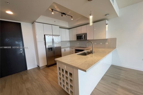 Купить кондоминиум в Майами, Флорида 1 спальня, 76.09м2, № 2067743 - фото 2