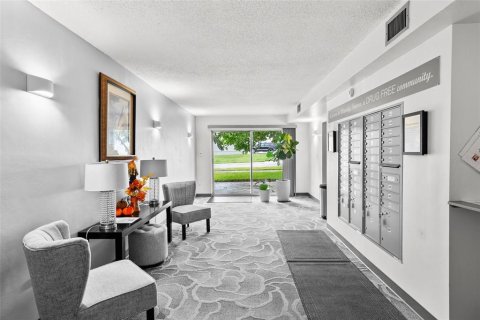 Copropriété à vendre à Clearwater, Floride: 2 chambres, 77.11 m2 № 1917020 - photo 30