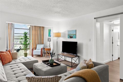 Copropriété à vendre à Clearwater, Floride: 2 chambres, 77.11 m2 № 1917020 - photo 7
