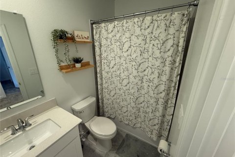 Adosado en alquiler en Davenport, Florida, 3 dormitorios, 1709572.65 m2 № 1816899 - foto 24