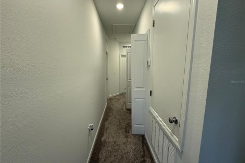 Adosado en alquiler en Davenport, Florida, 3 dormitorios, 1709572.65 m2 № 1816899 - foto 19