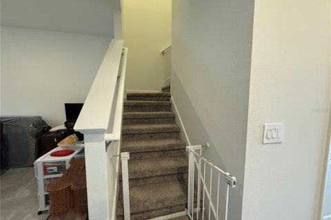 Adosado en alquiler en Davenport, Florida, 3 dormitorios, 1709572.65 m2 № 1816899 - foto 28