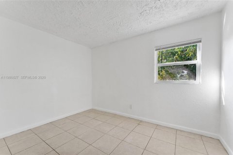 Villa ou maison à vendre à Pompano Beach, Floride: 4 chambres, 135.73 m2 № 2058098 - photo 7