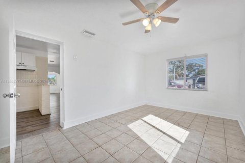 Villa ou maison à vendre à Pompano Beach, Floride: 4 chambres, 135.73 m2 № 2058098 - photo 18