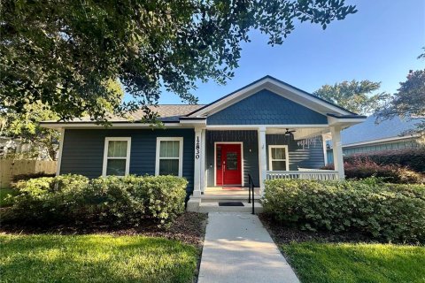 House in Newberry, Florida 3 bedrooms, 188.31 sq.m. № 1904813 - photo 1