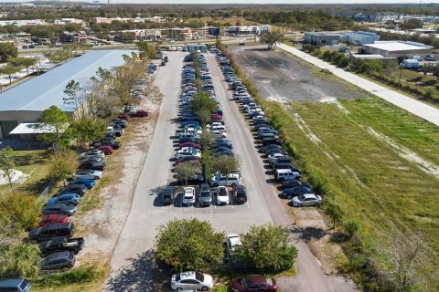 Immobilier commercial à vendre à Orlando, Floride: 80.27 m2 № 1602180 - photo 3