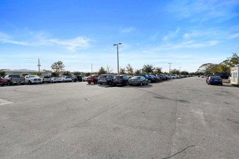 Immobilier commercial à vendre à Orlando, Floride: 80.27 m2 № 1602180 - photo 15