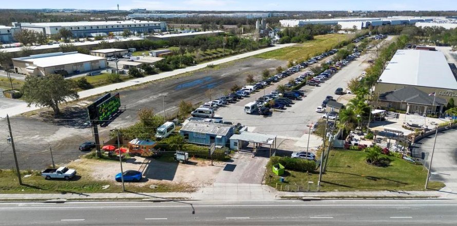 Immobilier commercial à Orlando, Floride 80.27 m2 № 1602180