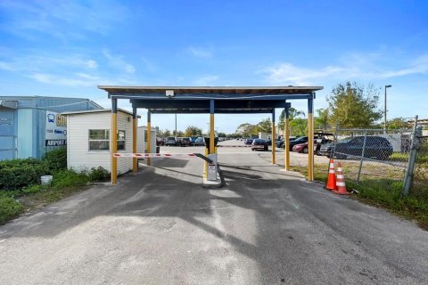 Immobilier commercial à vendre à Orlando, Floride: 80.27 m2 № 1602180 - photo 7