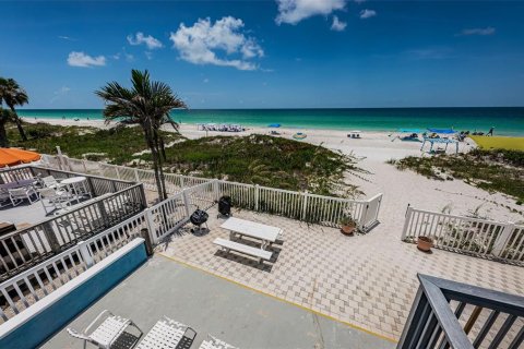 Condo in Indian Rocks Beach, Florida, 2 bedrooms  № 1542924 - photo 7