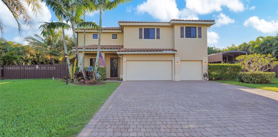 Villa ou maison à Homestead, Floride 6 chambres, 446.86 m2 № 1845606