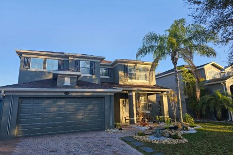 House in Davenport, Florida 5 bedrooms, 299.24 sq.m. № 2091510 - photo 2