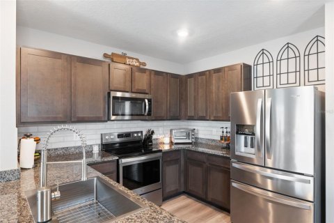 Casa en venta en Odessa, Florida, 3 dormitorios, 139.73 m2 № 1898898 - foto 19