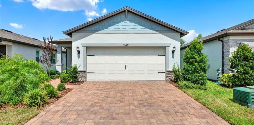 Casa en Land O' Lakes, Florida 2 dormitorios, 130.06 m2 № 1784889