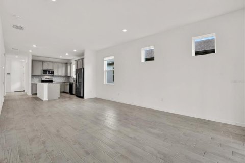 Casa en venta en Land O' Lakes, Florida, 2 dormitorios, 130.06 m2 № 1784889 - foto 2
