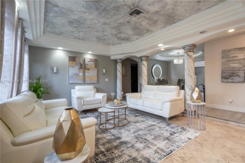 Casa en venta en Pembroke Pines, Florida, 3 dormitorios, 151.24 m2 № 2000346 - foto 4