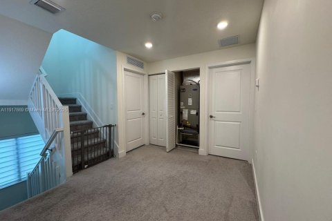 Townhouse in URBANA in Doral, Florida 3 bedrooms, 219.81 sq.m. № 1972313 - photo 22