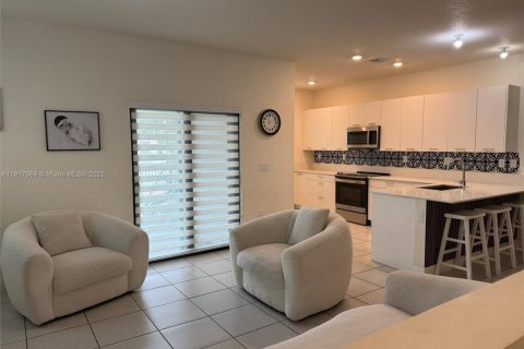 Townhouse in URBANA in Doral, Florida 3 bedrooms, 219.81 sq.m. № 1972313 - photo 27