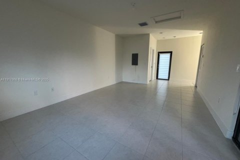 Townhouse in URBANA in Doral, Florida 3 bedrooms, 219.81 sq.m. № 1972313 - photo 19