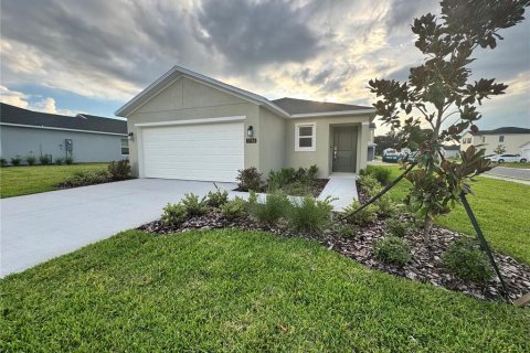 House in Ocala, Florida 3 bedrooms, 132.76 sq.m. № 2378106 - photo 3