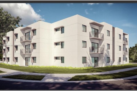 Terreno en Miami, Florida № 2054261