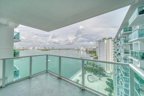 Copropriété à vendre à Miami Beach, Floride: 1 chambre, 79.15 m2 № 1887984 - photo 4