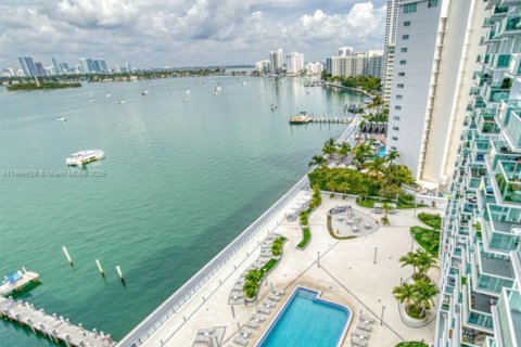 Copropriété à vendre à Miami Beach, Floride: 1 chambre, 79.15 m2 № 1887984 - photo 3