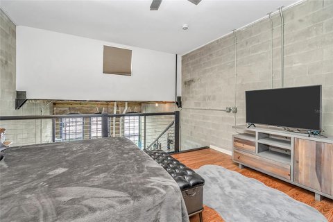 Condo in Tampa, Florida, 1 bedroom  № 2358090 - photo 24