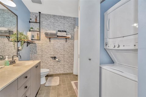 Condo in Tampa, Florida, 1 bedroom  № 2358090 - photo 28