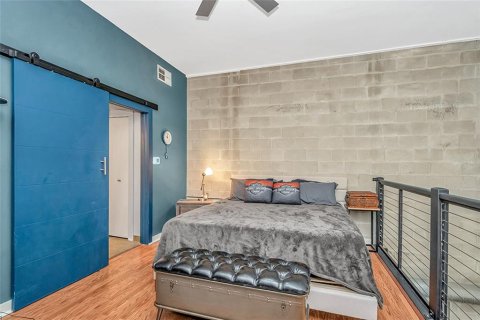 Condo in Tampa, Florida, 1 bedroom  № 2358090 - photo 22