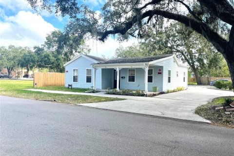 Commercial property in Kissimmee, Florida 118.73 sq.m. № 2202478 - photo 3
