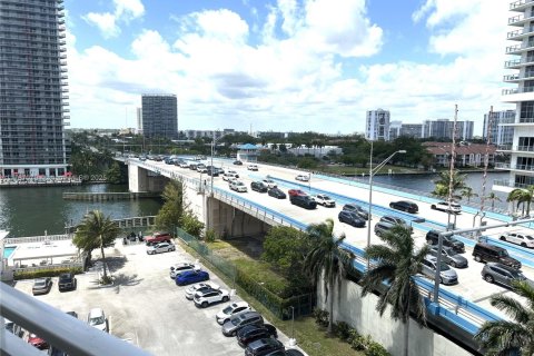 Copropriété à vendre à Hallandale Beach, Floride: 1 chambre, 60.01 m2 № 1956737 - photo 9