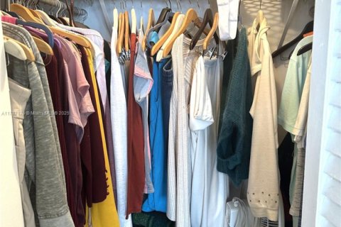 Copropriété à vendre à Hallandale Beach, Floride: 1 chambre, 60.01 m2 № 1956737 - photo 7