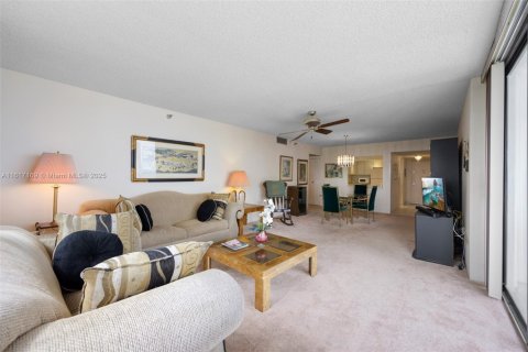 Condominio en venta en Aventura, Florida, 2 dormitorios, 112.78 m2 № 1238719 - foto 23
