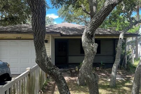 House in Flagler Beach, Florida 3 bedrooms, 110.37 sq.m. № 2349595