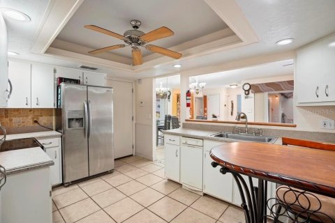 Condo in Orlando, Florida, 2 bedrooms  № 1733224 - photo 13