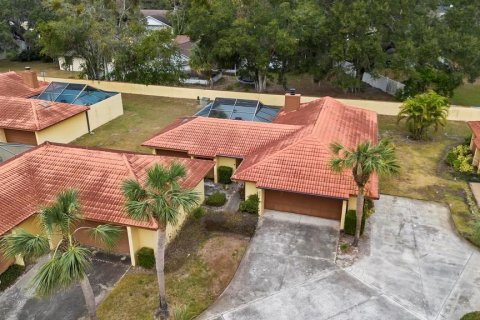 Condo in Orlando, Florida, 2 bedrooms  № 1733224 - photo 2