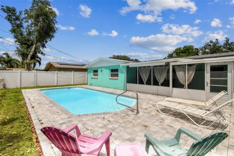 Casa en venta en Largo, Florida, 3 dormitorios, 125.42 m2 № 1691016 - foto 23