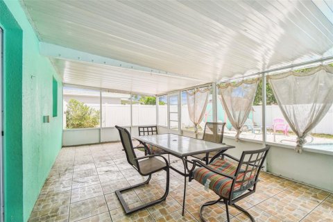 Casa en venta en Largo, Florida, 3 dormitorios, 125.42 m2 № 1691016 - foto 19