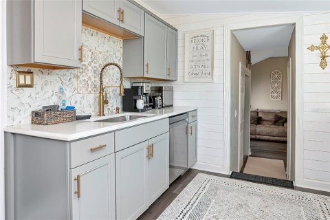 Villa ou maison à vendre à Myakka City, Floride: 3 chambres, 123 m2 № 1855615 - photo 10