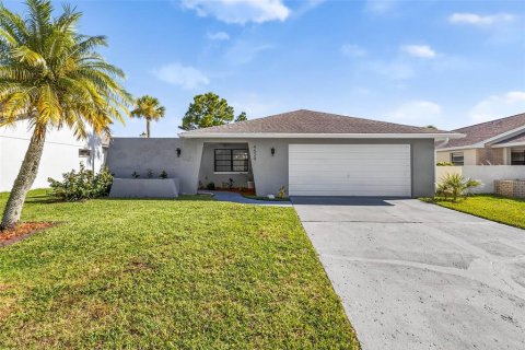 Villa ou maison à vendre à New Port Richey, Floride: 3 chambres, 161.19 m2 № 1884108 - photo 3