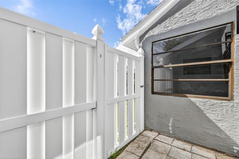 Villa ou maison à vendre à New Port Richey, Floride: 3 chambres, 161.19 m2 № 1884108 - photo 19