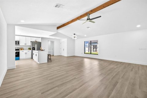 Villa ou maison à vendre à New Port Richey, Floride: 3 chambres, 161.19 m2 № 1884108 - photo 27