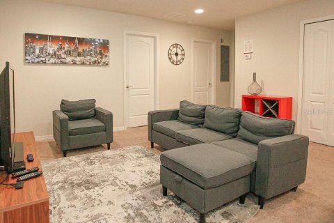 Townhouse in Kissimmee, Florida 4 bedrooms, 195.28 sq.m. № 1219972 - photo 10