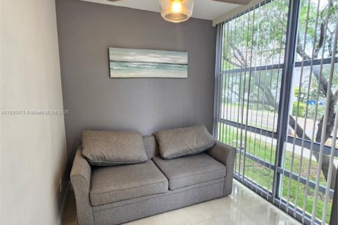 Copropriété à vendre à Sunny Isles Beach, Floride: 1 chambre, 67.35 m2 № 1958244 - photo 8