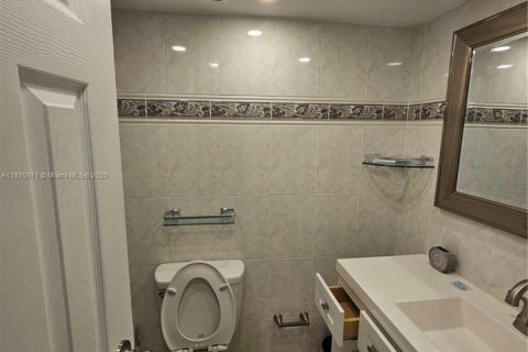 Copropriété à vendre à Sunny Isles Beach, Floride: 1 chambre, 67.35 m2 № 1958244 - photo 6